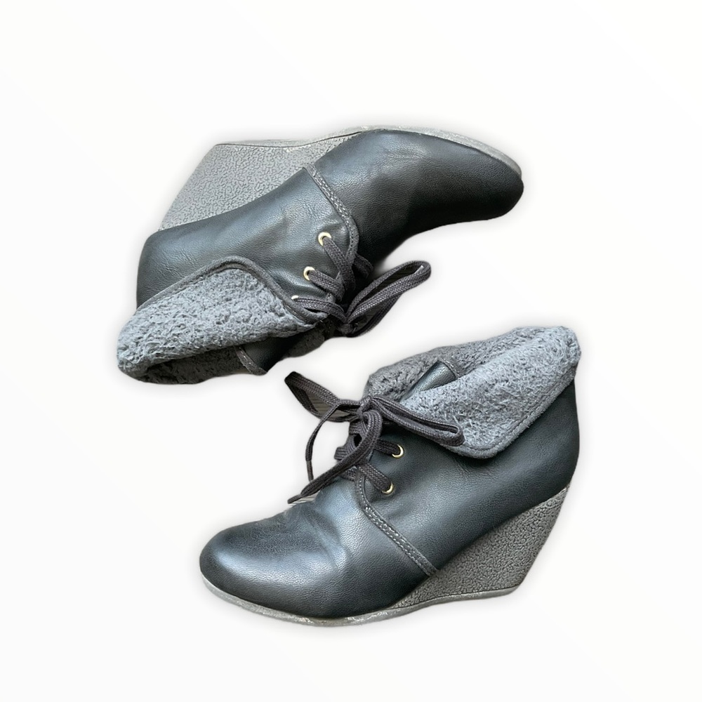H&M Wedge Lace Up Booties Black Size 38.